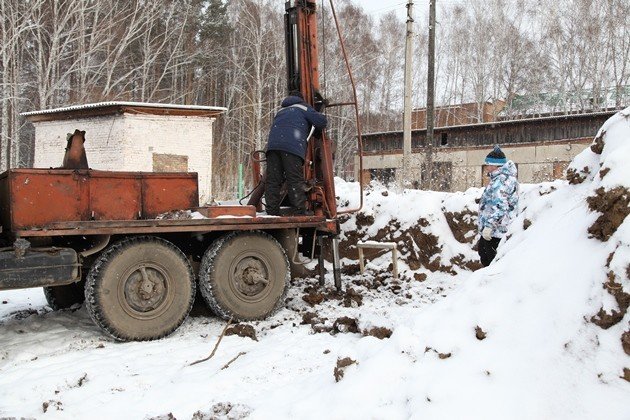 Устройство свайных фундаментов зимой